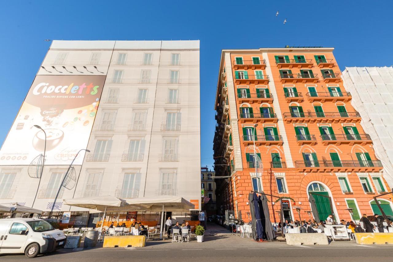 Parthenope'S Eye On The Seafront By Napoliapartments Exterior foto
